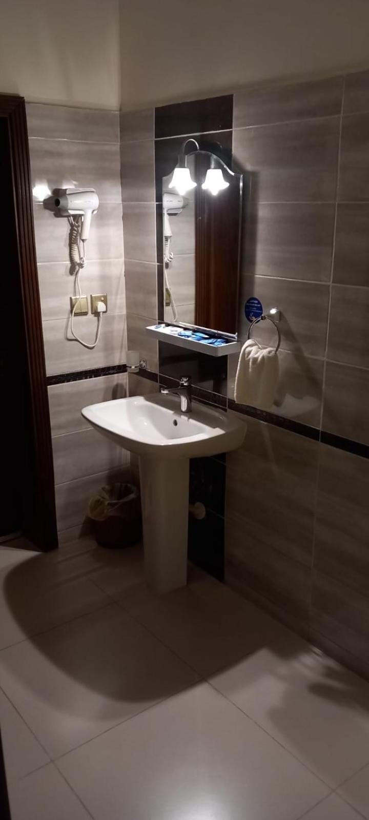 Newhome البيت الجديد Yanbu Εξωτερικό φωτογραφία